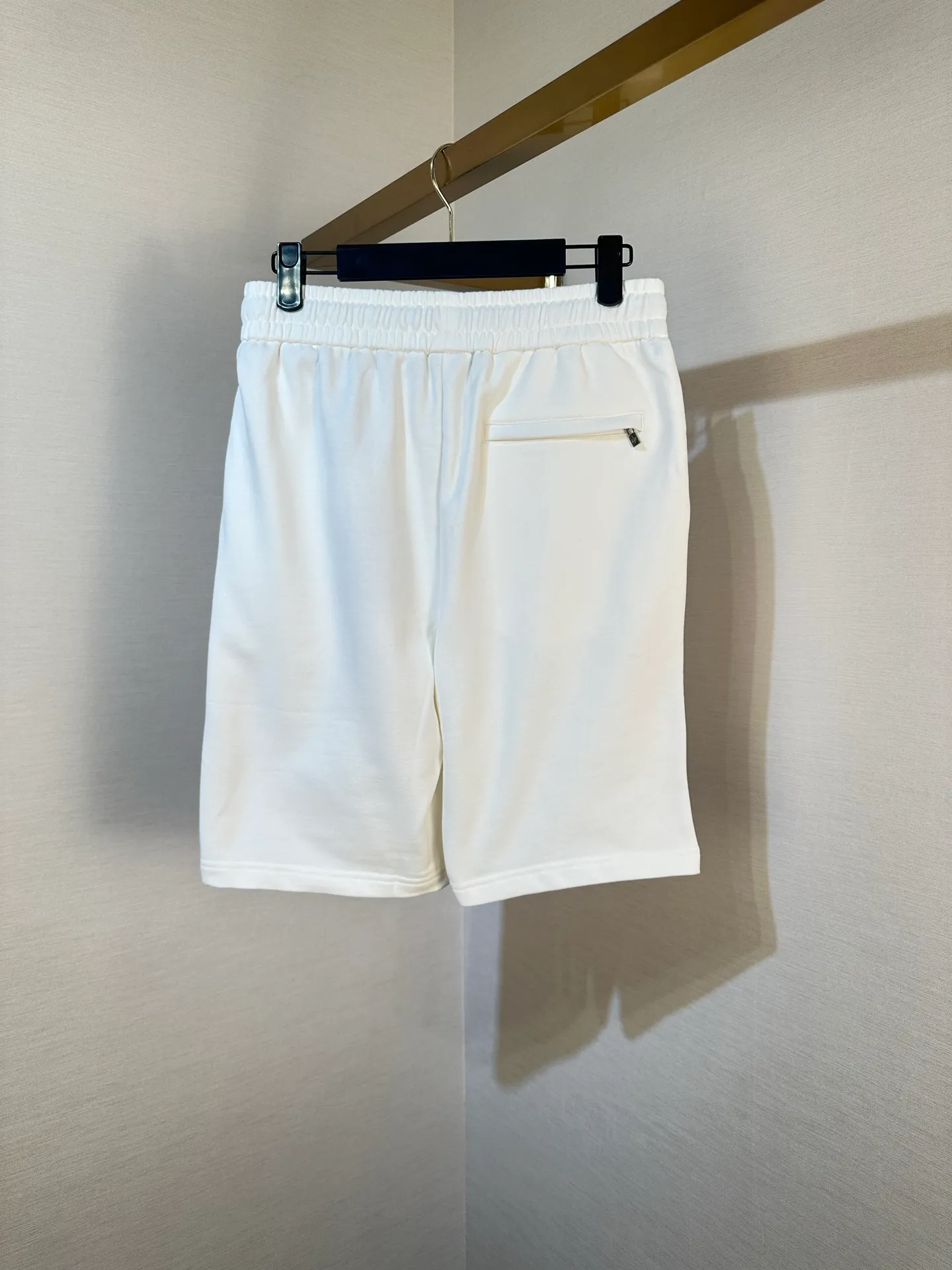 LP 26New Arrival cotton waist drawstring embroidered shorts, same style high version for men and women. Sizes: S.M.L.XL.XXL.